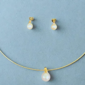 natural pearl necklace and earrings